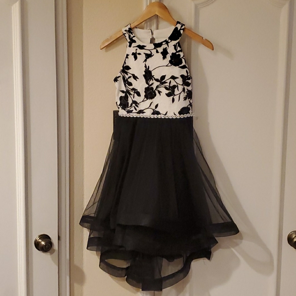 Formal girls dress
